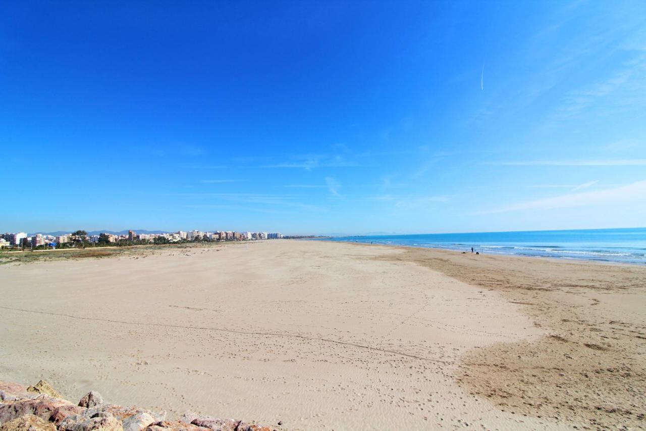 Global Properties, Apartamento A 200M De La Playa De Puerto De Sagunto Luaran gambar